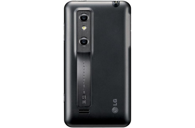 LG Optimus 3D P920 фото 2